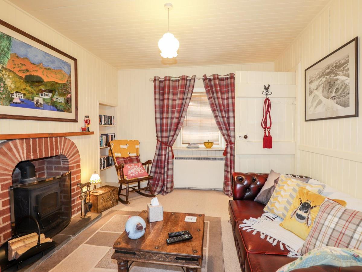 Bogindour Cottage Muir of Ord Exterior photo